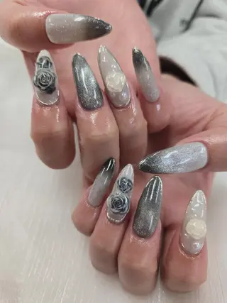 ネイル 河野ちえ (雑誌掲載サロン)のネイルデザイン