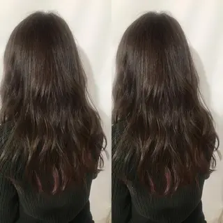 セミロング カラー 小栗 麻衣のヘアスタイル
