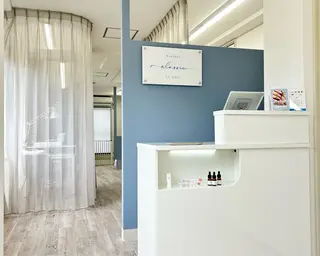 ショート クラシック ネイル JR茨木駅前店のネイルデザイン