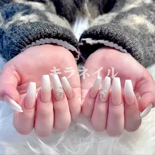 ネイル 🎀kira 長さだし💗モチ最高のネイルデザイン