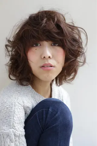 ミディアム タジマ ヤスヒサのヘアスタイル