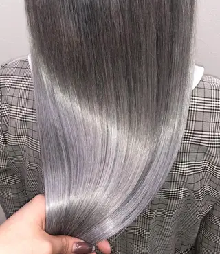 ロング カラー MAKO ❤️🔥NEXTのヘアスタイル