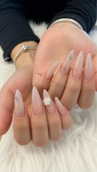 ネイル 山田 あやかのネイルデザイン