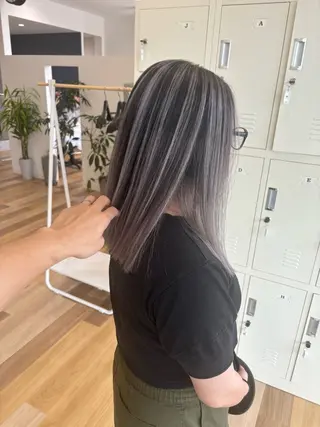 ミディアム ケアブリーチ 黒瀬有汰のヘアスタイル