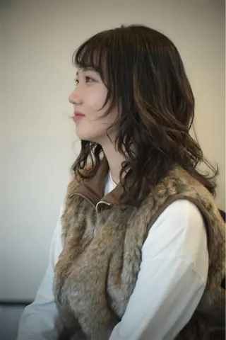 ミディアム ヘアアレンジ 岩村 夏姫のヘアスタイル