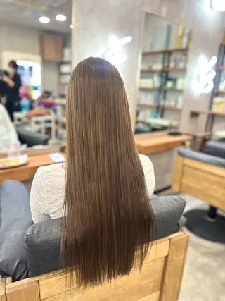 ロング MOURI CHISATOのヘアスタイル