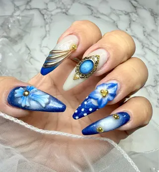 ネイル Mai’s nailのネイルデザイン