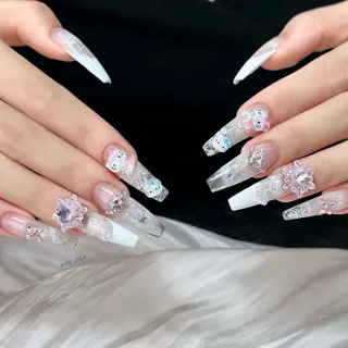 ネイル BLUE CORAのネイルデザイン