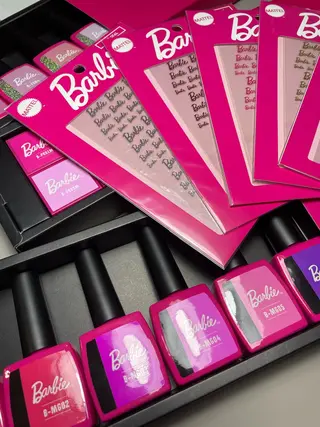 ネイル Bavardage Nailのネイルデザイン
