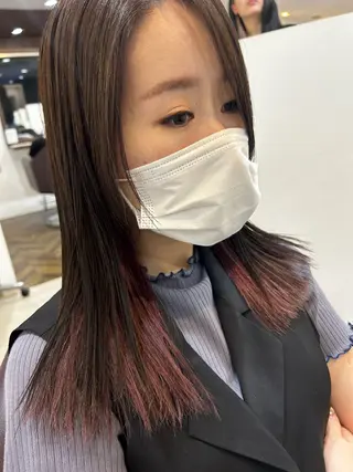 ロング カラー 上田 愛來のヘアスタイル