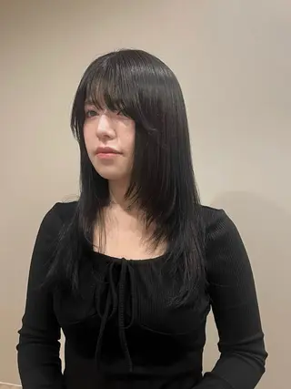 ロング -みつま はるな-のヘアスタイル