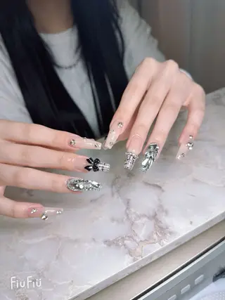 ネイル 阪東 涼音のネイルデザイン