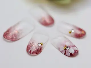 ネイル ネイル ルージュのネイルデザイン