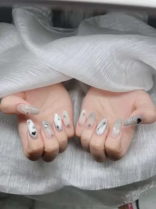 ネイル Lee Nailsのネイルデザイン