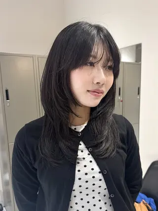 セミロング GRIP/マンツー マンサロンのヘアスタイル