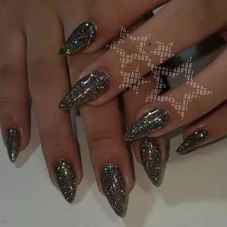 ネイル yuna@ mavie練習生☘️のネイルデザイン