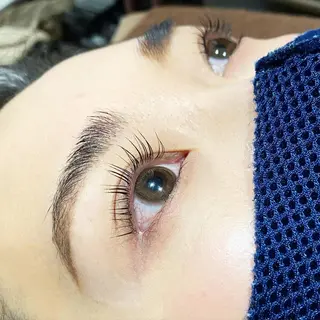 マツエク・マツパ Trusta プライベートサロンのマツエク・マツパデザイン