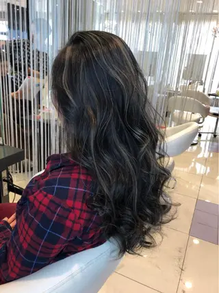 セミロング カラー ヘアアレンジ 大塚 貴之のヘアスタイル