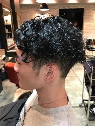 ショート パーマ 縮毛矯正×髪質改善 店長　DAITOのヘアスタイル