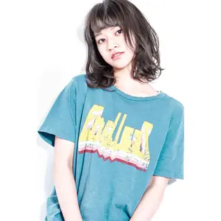 ミディアム 千葉 絵里花のヘアスタイル