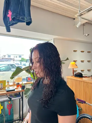 カラー AOI✖️ BY MY SIDEのヘアスタイル