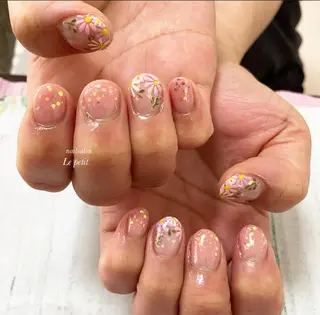 ネイル 石野 広佳のネイルデザイン