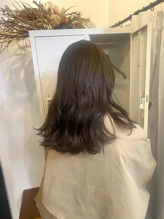 セミロング カラー ANNA305 /髪質改善カラー🌈のヘアスタイル