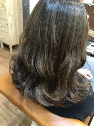 セミロング カラー 【mokuオーナー】 ちはるのヘアスタイル