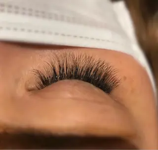 マツエク・マツパ 竹内 望博のヘアスタイル