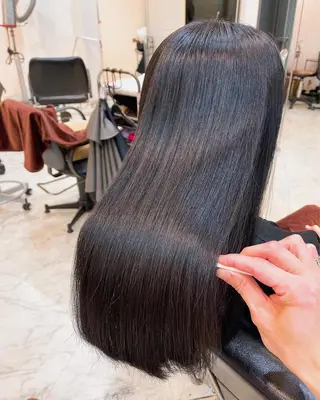 ロング ☆毎月先着15名まで ☆シバタユートのヘアスタイル