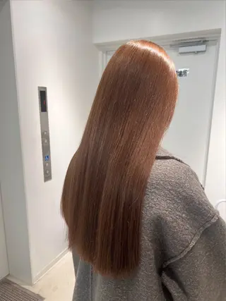 ロング カラー 艶ハイトーン🔆 ️️️安座間 希のヘアスタイル