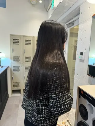 ロング 黒田 千晴のヘアスタイル