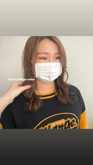 セミロング カラー パーマ ヘアアレンジ メンズ キッズ ネイル マツエク・マツパ アイブロウ 透明感カラー・レイヤ ー🎀amika🎀のヘアスタイル