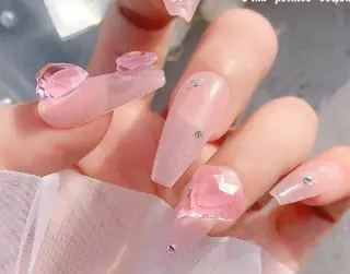 ネイル はぴねす所属・横浜 美夢のネイルデザイン