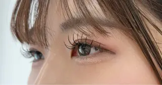マツエク・マツパ 【LOAVE】めい 🩵垢抜け/韓国風のマツエク・マツパデザイン