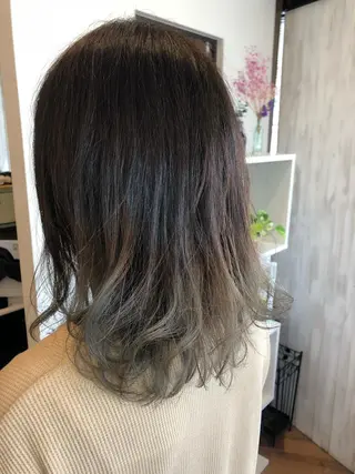 セミロング カラー 谷口ゆめ/縮毛矯正/ 大人女子/眉ワックスのヘアスタイル