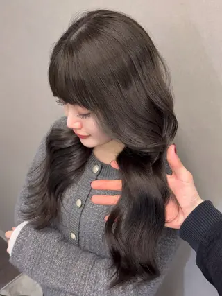 カラー 🩵福岡ブリーチなし レイヤー/紫音🩵のヘアスタイル