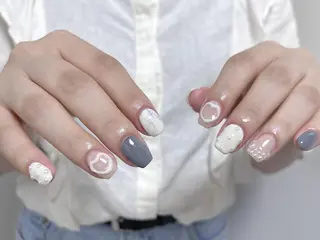 ネイル Rainrain💧 パーツ豊富、やり放題のネイルデザイン