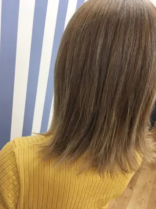 ミディアム カラー noa  ノアのヘアスタイル