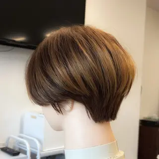 ショート 麥生田 秀太のヘアスタイル