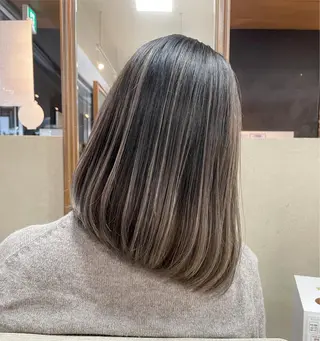 ミディアム TAKU 美容師のヘアスタイル