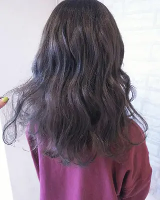 セミロング カラー RU RIのヘアスタイル