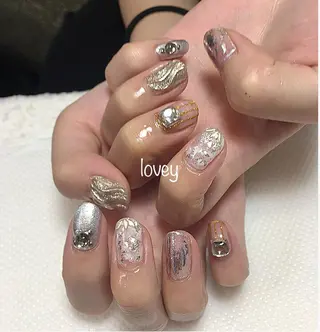 ネイル プライベートサロン loveyのネイルデザイン