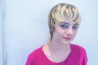 ショート 安藤悠里/ハイトーン /デザインカラーのヘアスタイル