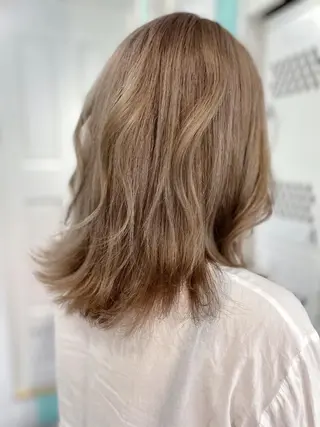 ミディアム 原 千景のヘアスタイル