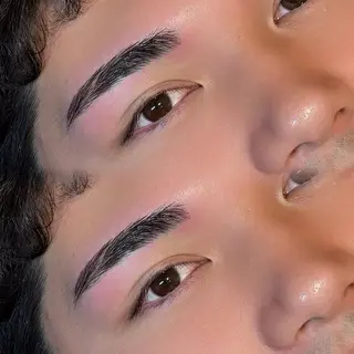アイブロウ Rina 💚の眉毛・アイブロウイメージ