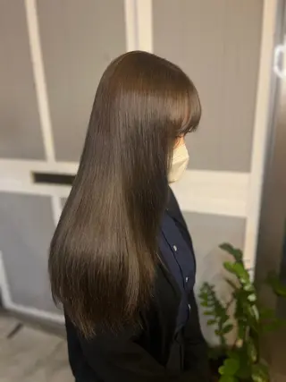 ロング miloc naha ナナカのヘアスタイル