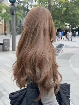 セミロング カラー ヘアアレンジ 赤み消し🫧韓国ヘア 🫧藤岡誠也のヘアスタイル