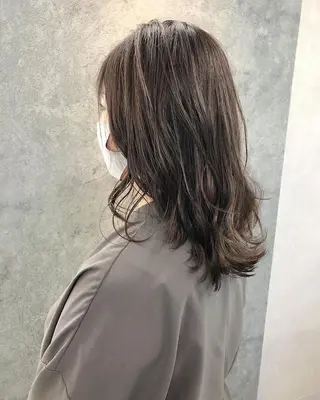 セミロング 所渉/韓国レイヤー /ウルフカットのヘアスタイル