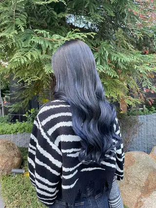 ロング 安田和洋 ブリーチカラー特化のヘアスタイル